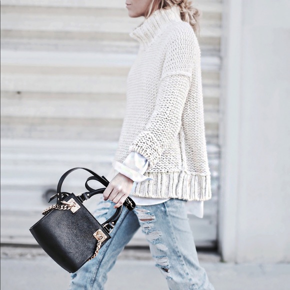 Free People Sweaters - Free People Chunky Knit Sweater
